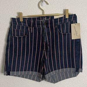 Universal Tread- Women's Striped Jean Shorts - Smooth & Sculpts- Size 8